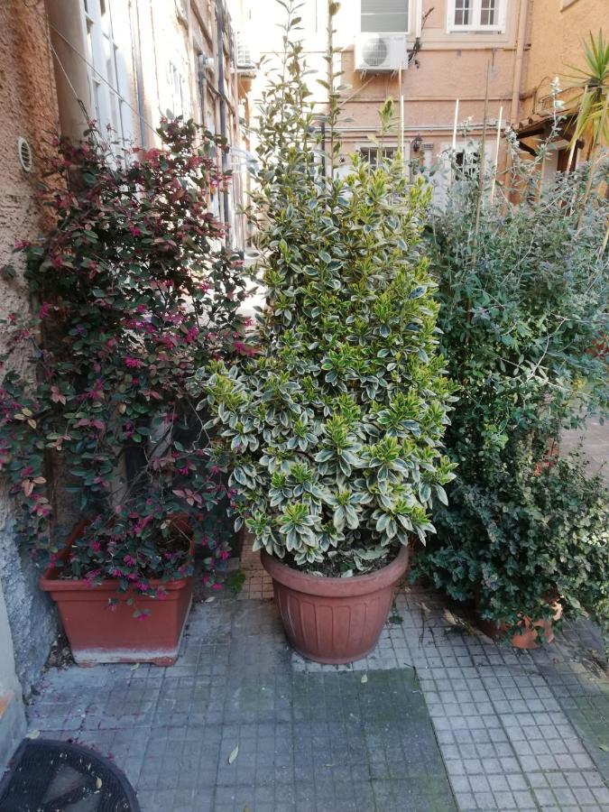 Tra Gianicolo E Trastevere Рим Екстериор снимка